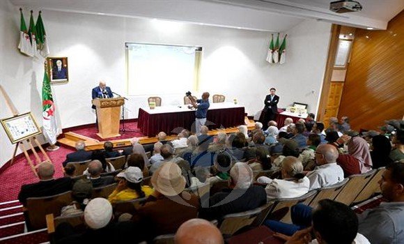 Read more about the article ربيقة يشرف على ندوة بمناسبة الذكرى ال69 لاجتماع مجموعة ال22 التاريخية