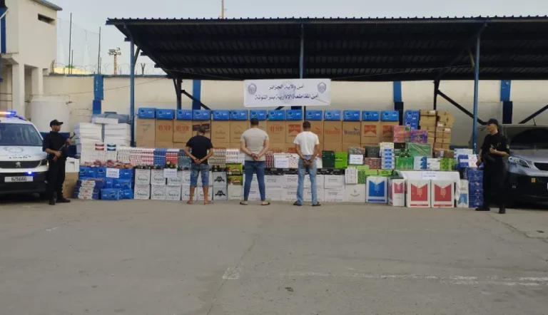 Read more about the article حالة ثراء مشبوهة لصاحب محل بيع التبغ.. تفكيك شبكة بتهمة تبييض الأموال في العاصمة