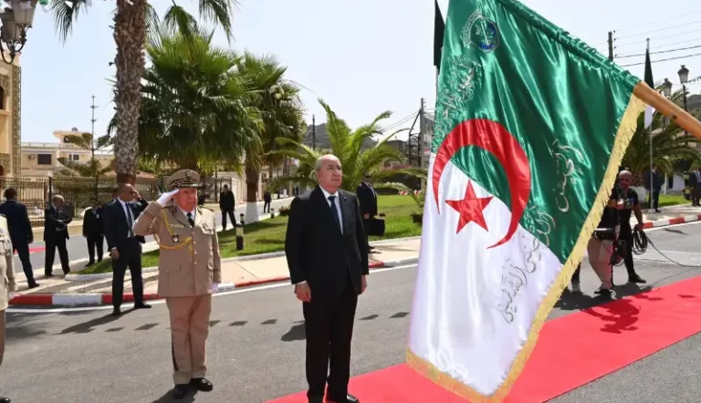 Read more about the article الفريق أول شنقريحة لرئيس الجمهورية: إنجازاتكم ملحمة أعادت لأمتنا الأمل في التطور والإزدهار