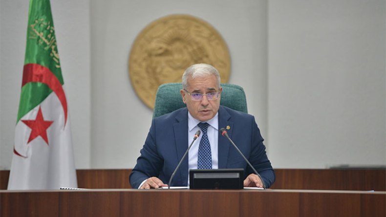 Read more about the article البرلمان يثور ضد اليمين الفرنسي المتطرف