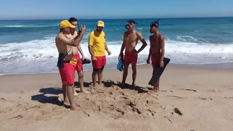 Read more about the article بعد 4 أيام.. العثور على جثة الشاب المفقود بشاطئ سكيكدة